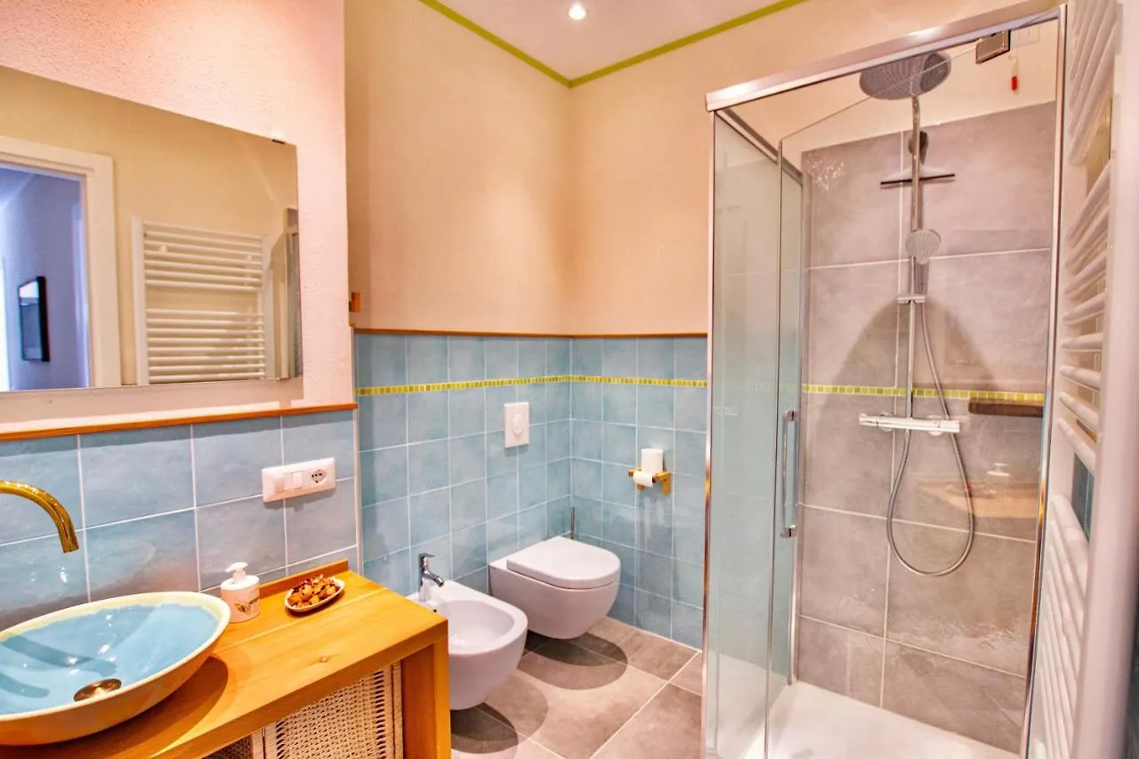 Il Punto Rosso Apartment Nesso