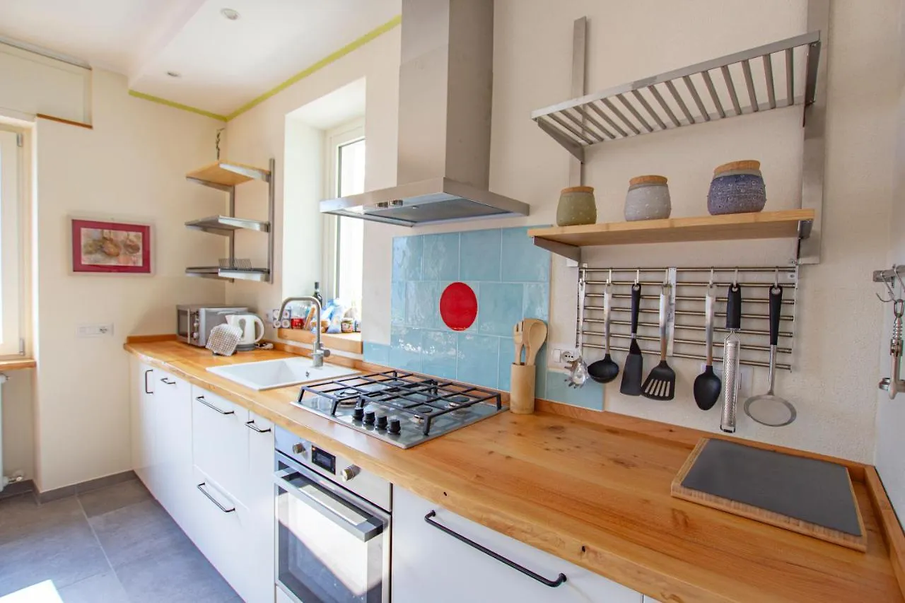 Il Punto Rosso Apartment Nesso
